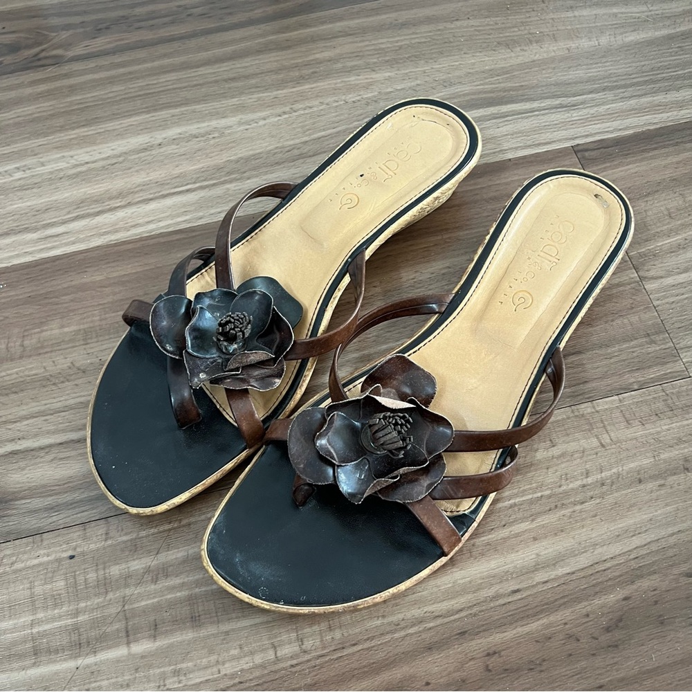 Sofft Brown and Black Floral Sandals Made in Italy